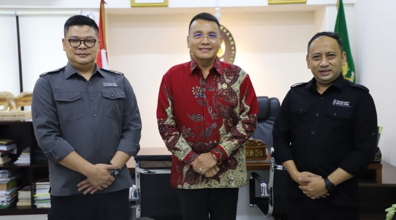 Ketua Komisi Kejaksaan RI Apresiasi Capaian Kinerja di Berbagai Bidang Kejagung.